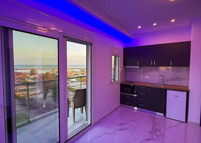 Delfini Girni Appartement *